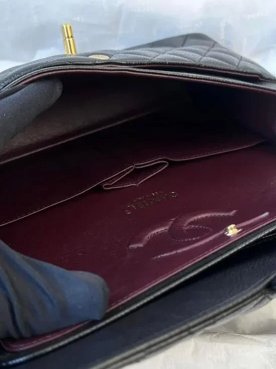 CHANEL Classic Medium Quilted Caviar Black GHW - Picture 9 of 11